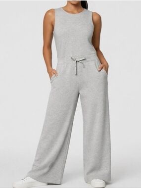SPANX Air Essentials XL Jumpsuit Sleeveless Gray Wide Leg Pockets Preppy Stretch